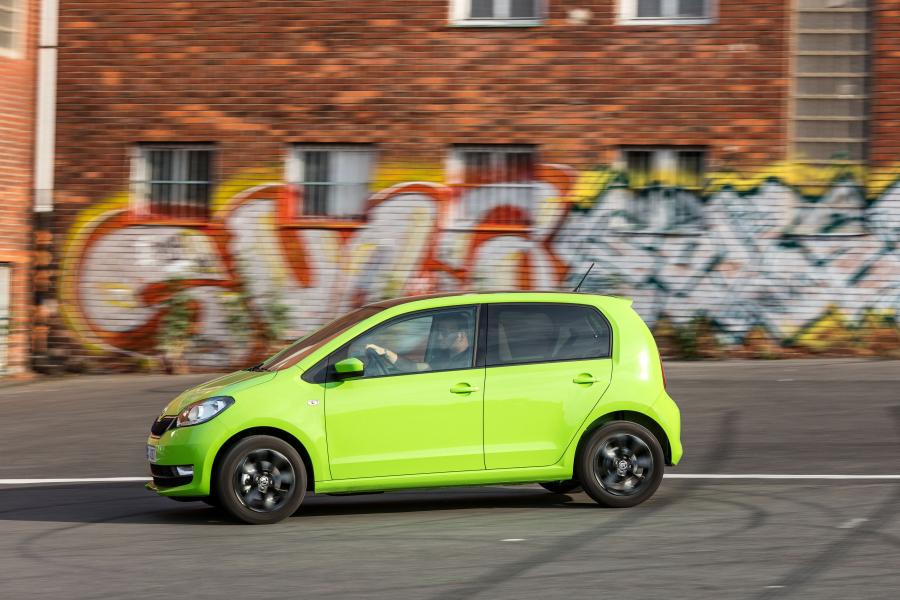  Skoda Citigo 5-Door 2017 года  (WW) (фото 14 из 45)